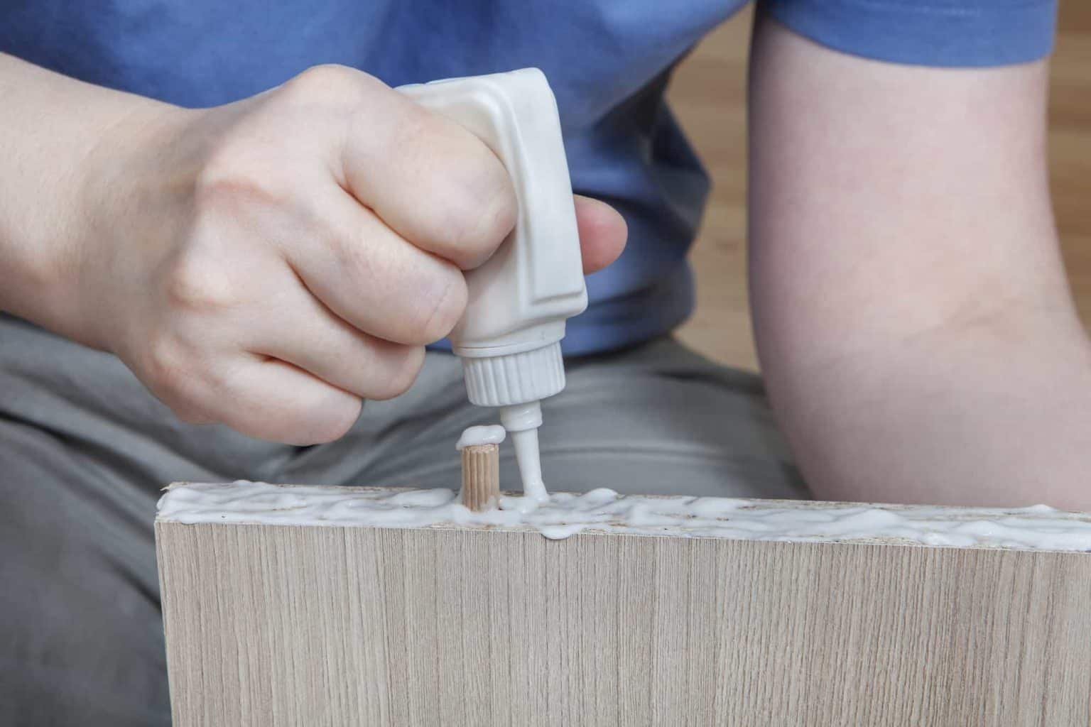 How Long Does It Take for Wood Glue To Dry? Complete Guide - House